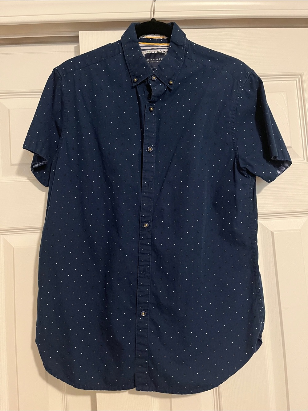 Men's Navy Short-Sleeve Button-Down Shirt with Micro Dot Pattern